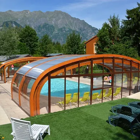 Campsite A La Rencontre Du Soleil - Le Bourg-d'Oisans