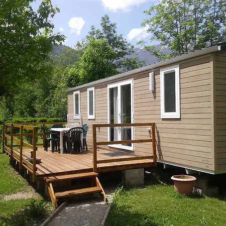 Campsite A La Rencontre Du Soleil - Le Bourg-d'Oisans